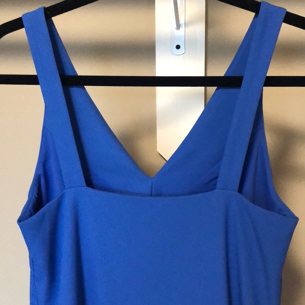 Banana Republic sheath dress with tulip hem - Picture 4 of 5